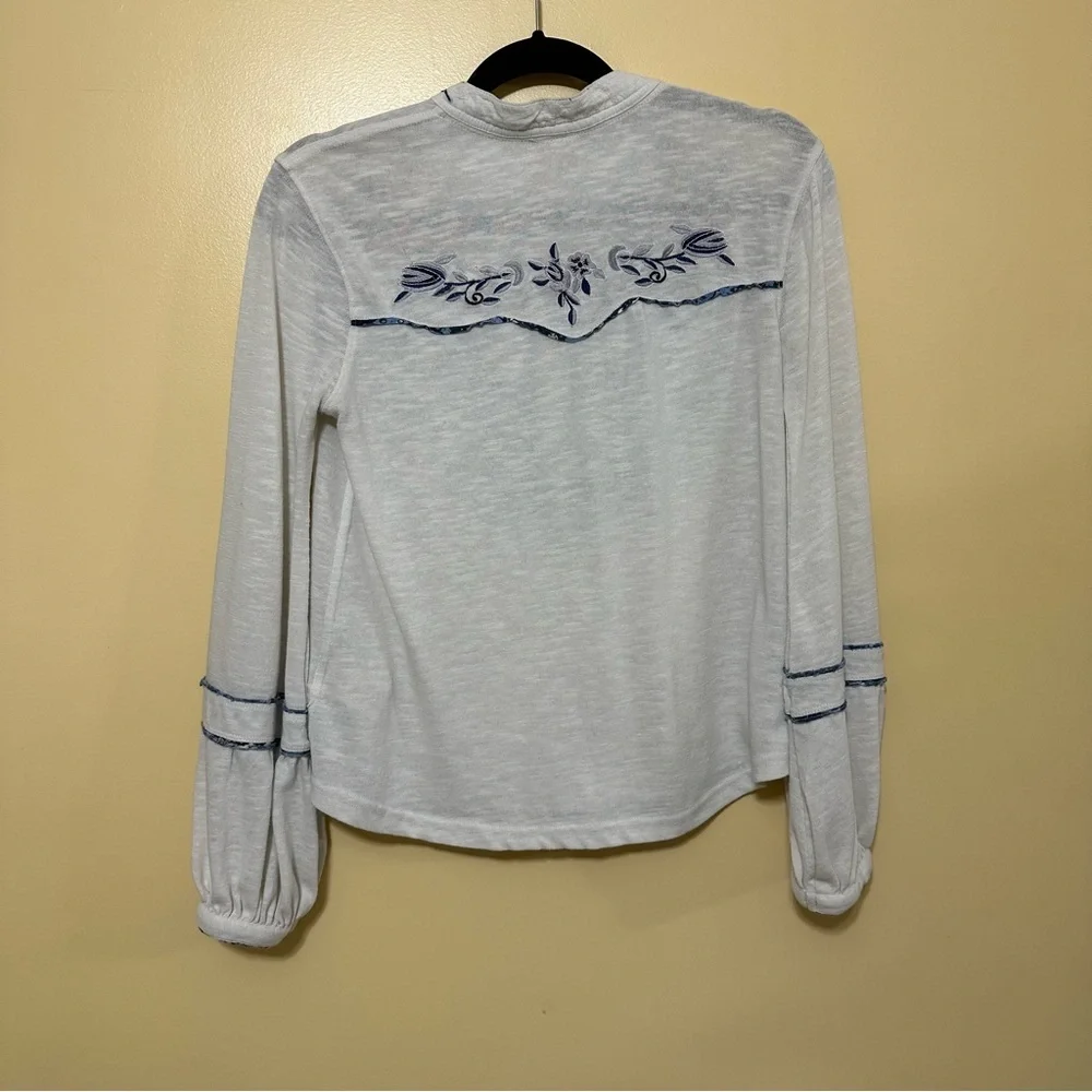 Free People Sundance Kid Western Ivory Blue Embroidered Henley Top Women Small
